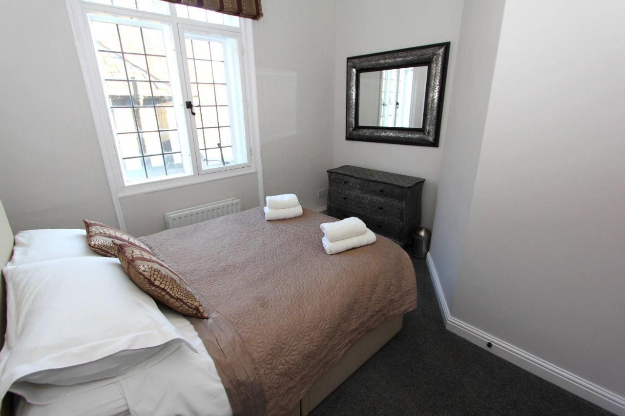 Character Apartment With Views Over City Centre & The Historic Rows Chester Extérieur photo